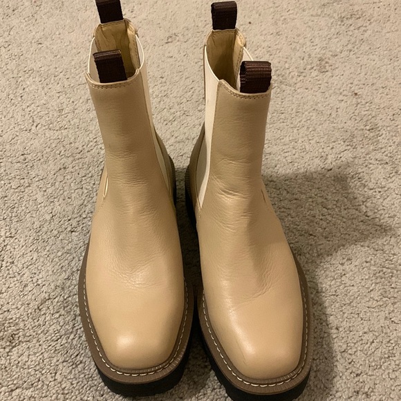 Sam Edelman Laguna Chelsea Boot- size -5.5 - Picture 1 of 11